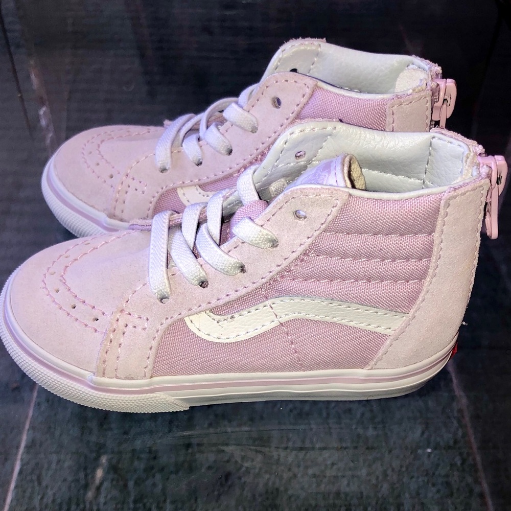 Toddler VANS w/ BOX - Picture 2 of 7
